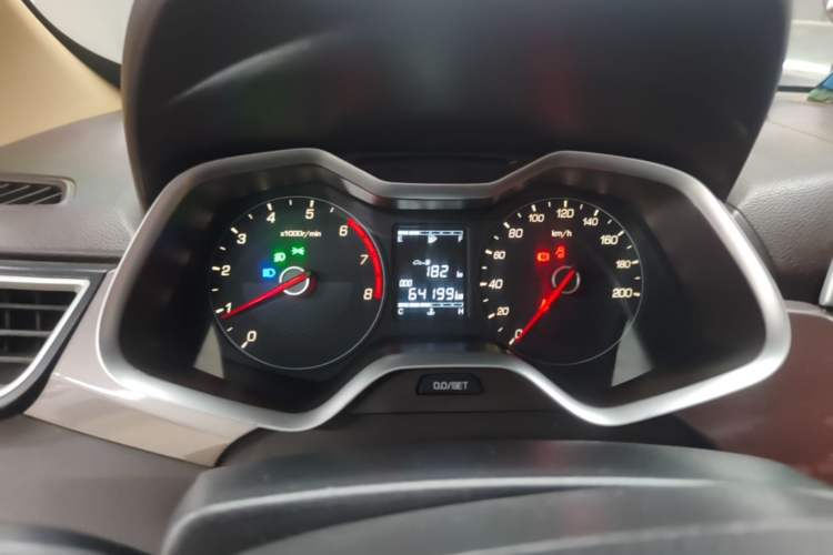 Used Baojun 310W 2017 1.5L Manual Comfort Version China V Instrument Cluster