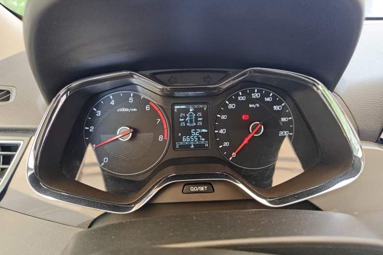 Used Baojun 310W 2017 1.5L Manual Fashion Edition China VI Instrument Cluster