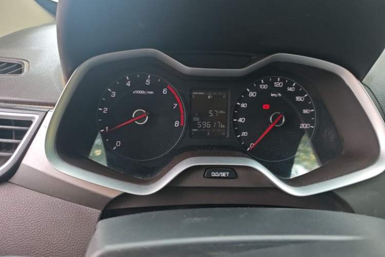 Used Baojun 310W 2017 1.5L Manual Comfort Version China V Instrument Cluster