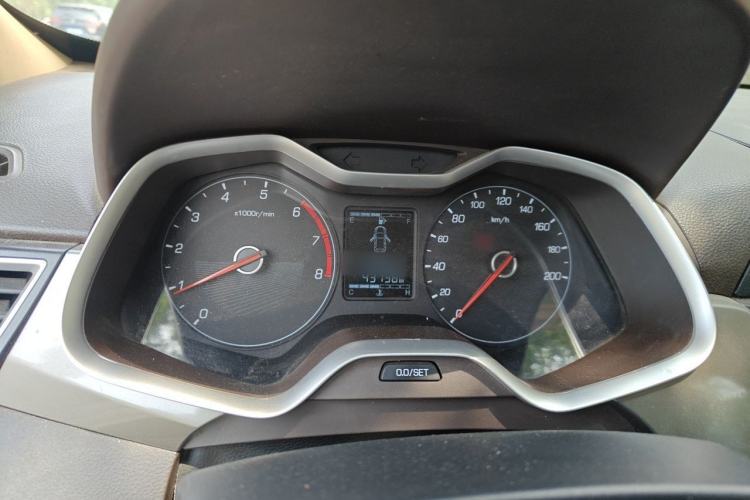 Used Baojun 310W 2017 1.5L Manual Comfort Version China VI Emission Standard Instrument Cluster
