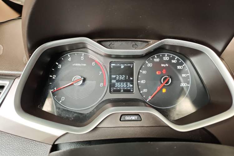 Used Baojun 310W 2017 1.5L Manual Comfort Version China V Instrument Cluster