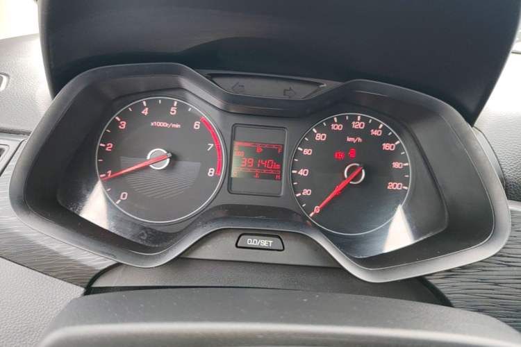 Used Baojun 310W 2017 1.2L Manual Value Edition China V Instrument Cluster