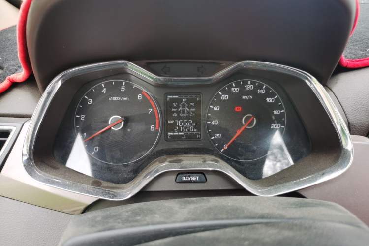 Used Baojun 310W 2017 1.5L Manual Fashion Model China V Instrument Cluster