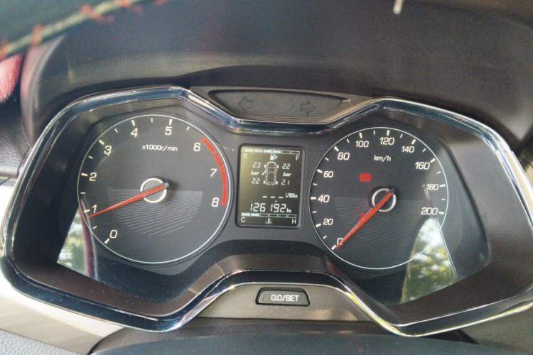 Used Baojun 310W 2017 1.5L Manual Fashion Model China V Instrument Cluster