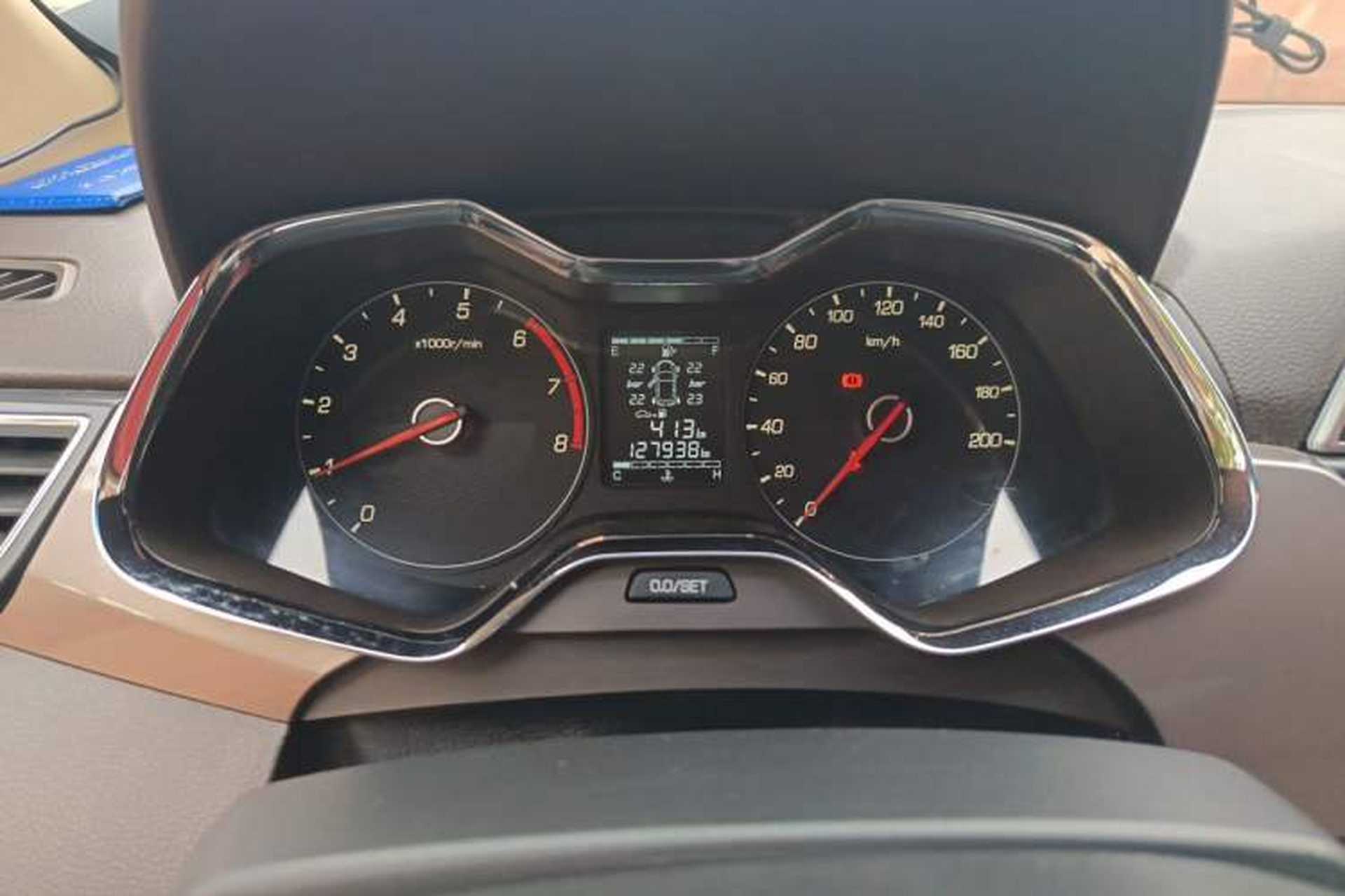 Used Baojun 310W 2017 1.5L Manual Fashion Model China V Instrument Cluster