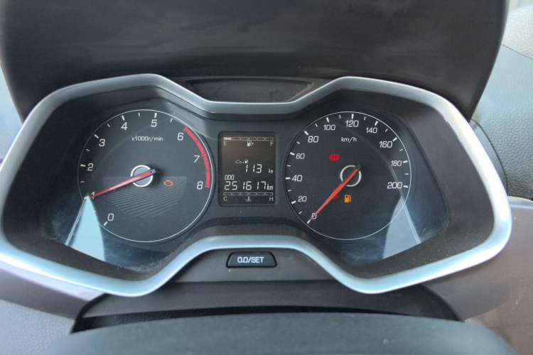 Used Baojun 310W 2017 1.5L Manual Comfort Version China V Instrument Cluster