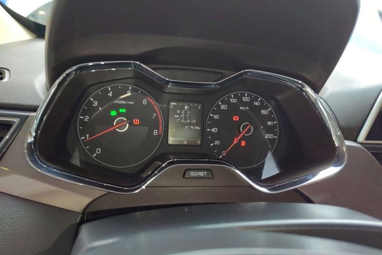 Used Baojun 310W 2017 1.5L Manual Fashion Edition China VI Instrument Cluster