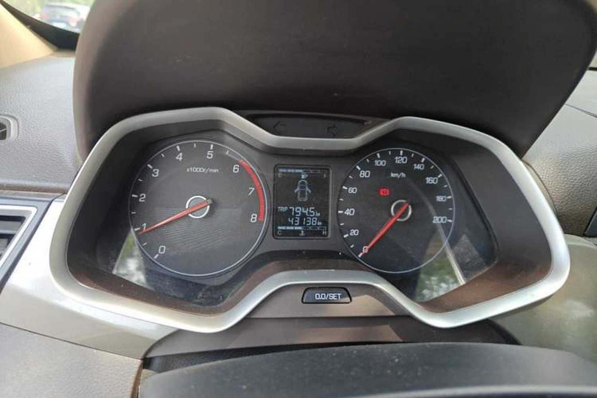 Used Baojun 310W 2017 1.5L Manual Comfort Version China VI Emission Standard Instrument Cluster