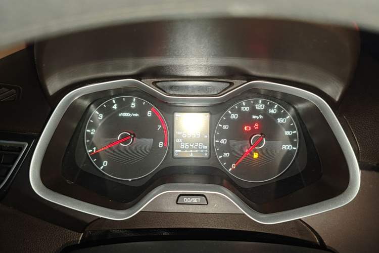 Used Baojun 310W 2017 1.5L Manual Comfort Version China V Instrument Cluster