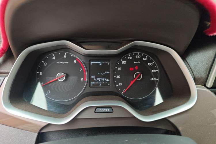 Used Baojun 310W 2017 1.5L Manual Comfort Version China V Instrument Cluster