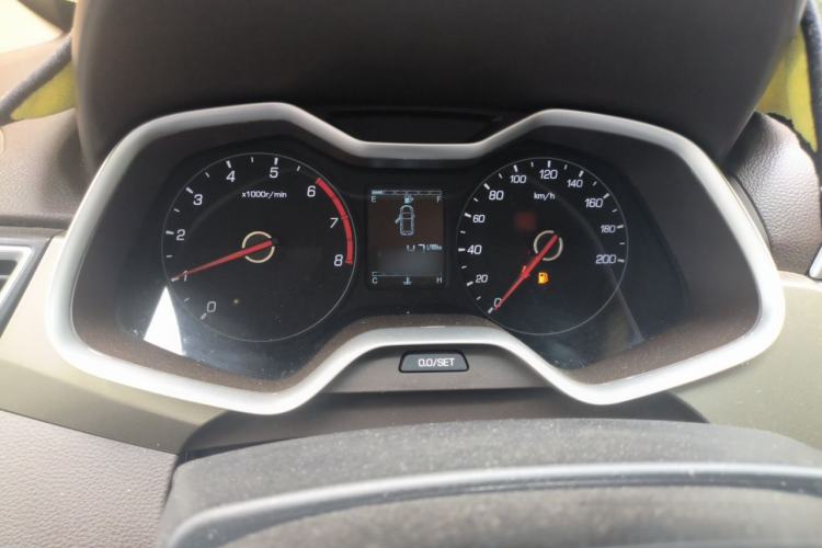 Used Baojun 310W 2017 1.5L Manual Comfort Version China VI Emission Standard Instrument Cluster