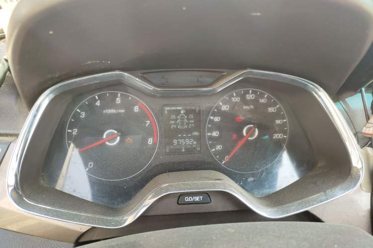 Used Baojun 310W 2017 1.5L Manual Fashion Model China V Instrument Cluster
