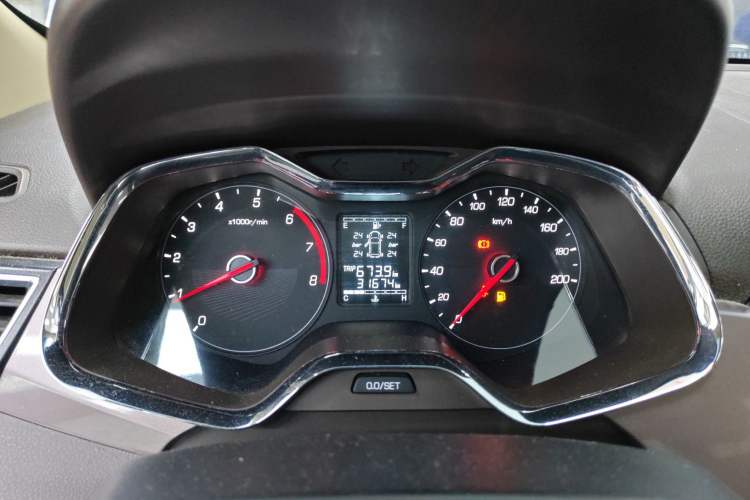 Used Baojun 310W 2017 1.5L Manual Fashion Edition China VI Instrument Cluster
