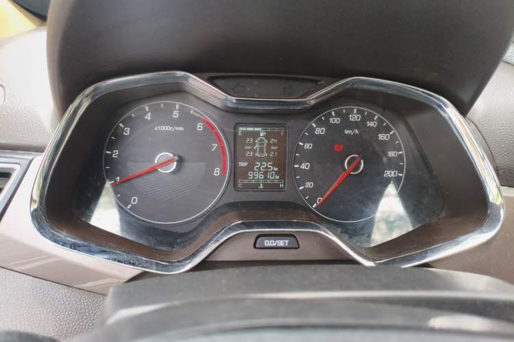 Used Baojun 310W 2017 1.5L Manual Fashion Model China V Instrument Cluster