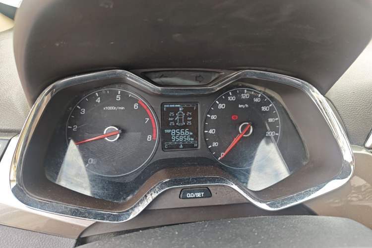 Used Baojun 310W 2017 1.5L Manual Fashion Edition China VI Instrument Cluster
