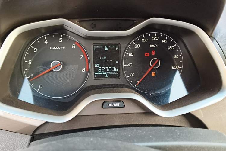 Used Baojun 310W 2017 1.5L Manual Comfort Version China V Instrument Cluster