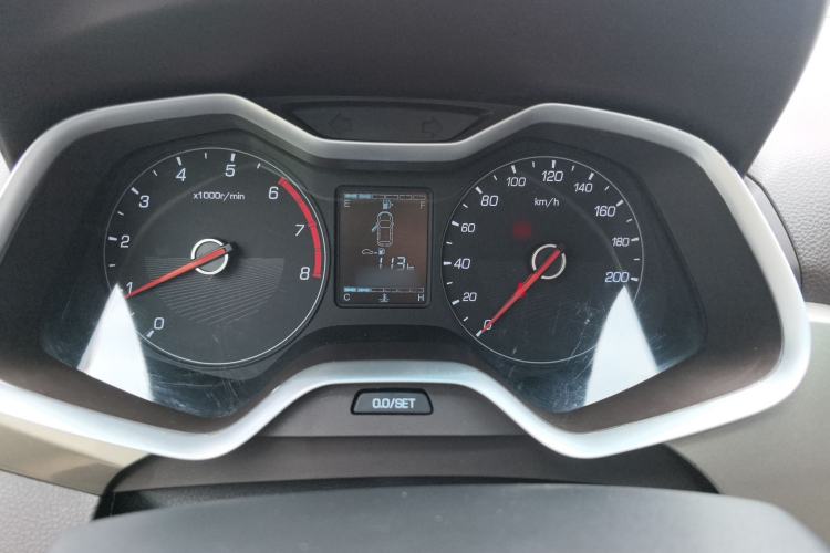 Used Baojun 310W 2017 1.5L Manual Comfort Version China VI Emission Standard Instrument Cluster