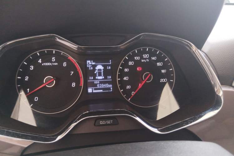 Used Baojun 310W 2017 1.5L Manual Luxury Edition China V Instrument Cluster