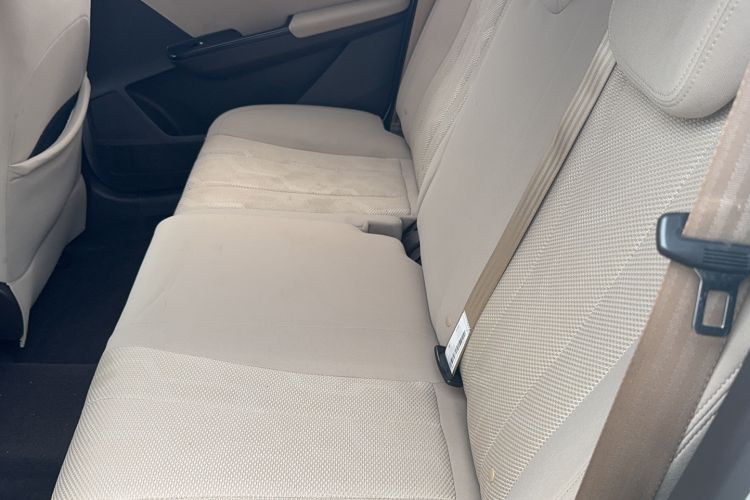 Used Baojun 310W 2017 1.5L Manual Comfort Version China V Interior 1