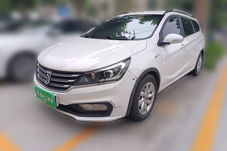 Used Baojun 310W 2017 1.5L Manual Fashion Model China V Guazi used car, China used car export, Used car for sale, Used cars, Cheapest cars for sale