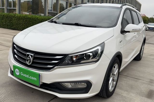 Used Baojun 310W 2017 1.5L Manual Fashion Edition China VI