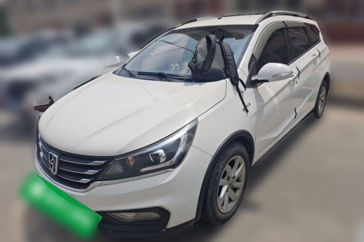 Used Baojun 310W 2017 1.5L Manual Fashion Model China V Guazi used car, China used car export, Used car for sale, Used cars, Cheapest cars for sale
