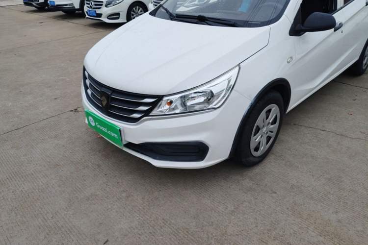 Used Baojun 310W 2017 1.2L Manual Value Edition China V Left Front Headlight