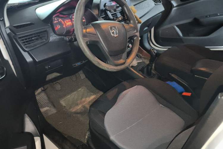Used Baojun 310W 2017 1.2L Manual Value Edition China V Left Front Seat