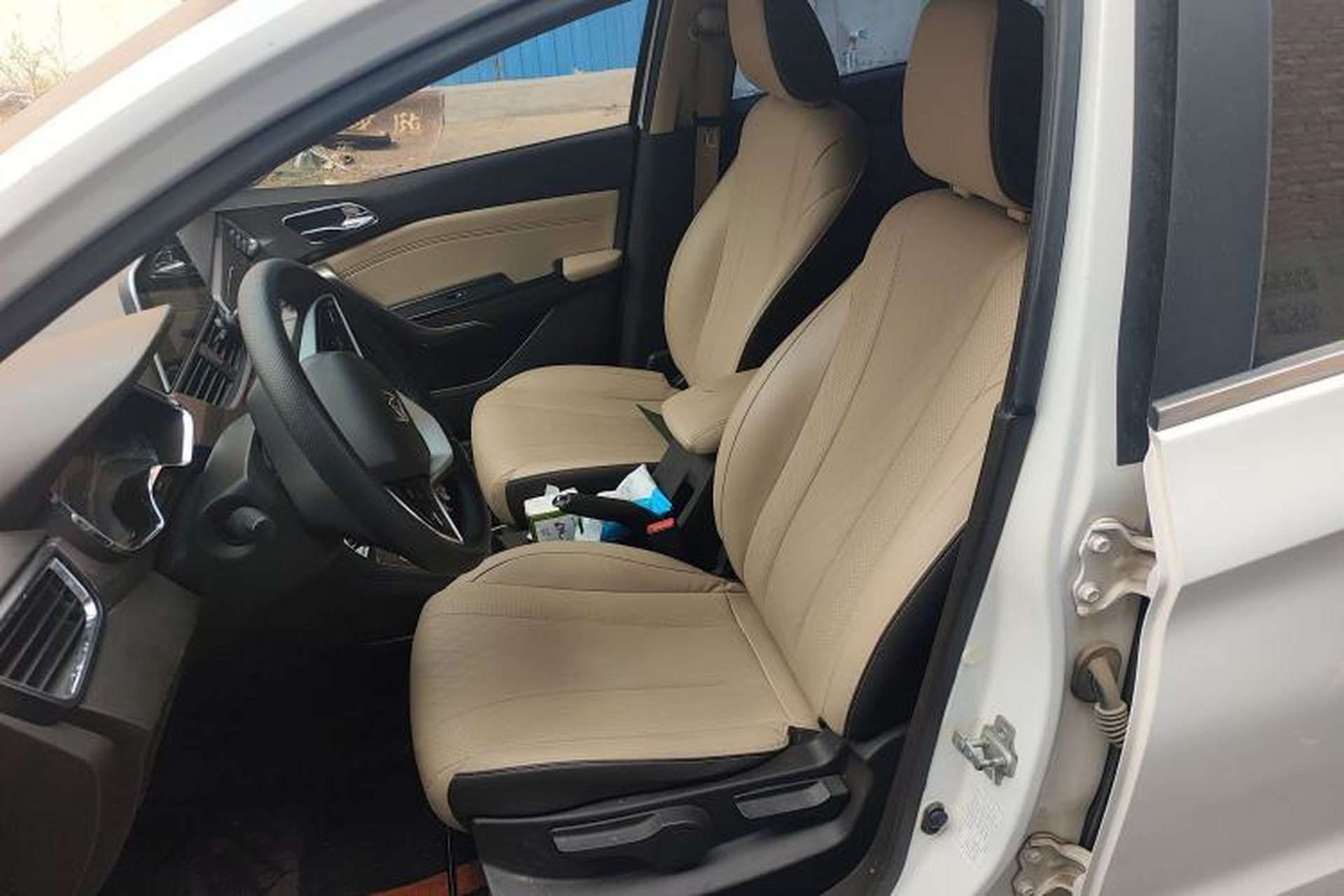 Used Baojun 310W 2017 1.5L Manual Fashion Model China V Left Front Seat