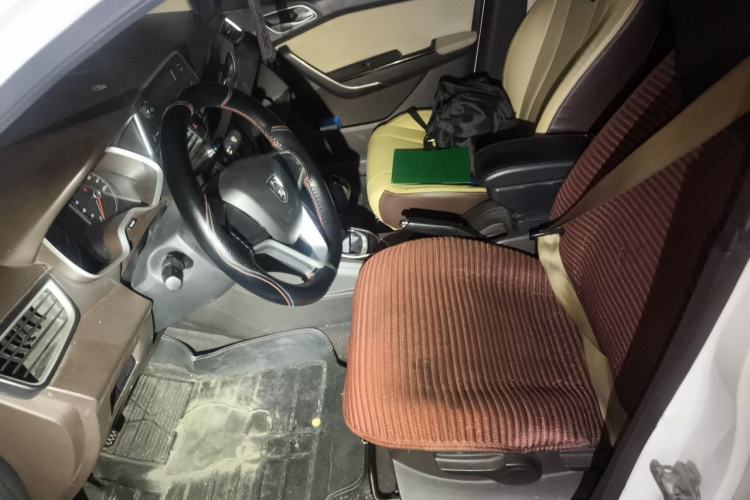 Used Baojun 310W 2017 1.5L Manual Comfort Version China V Left Front Seat