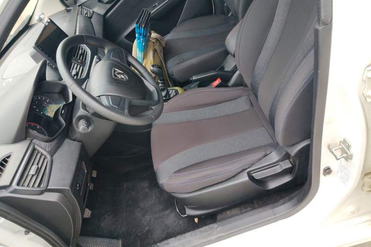 Used Baojun 310W 2017 1.2L Manual Value Edition China V Left Front Seat