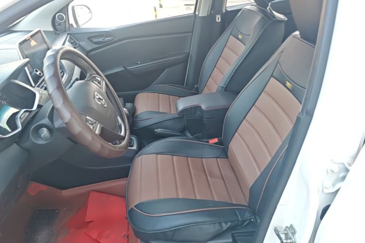 Used Baojun 310W 2017 1.2L Manual Value Edition China V Left Front Seat