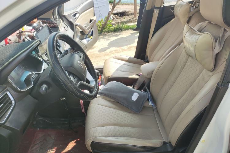 Used Baojun 310W 2017 1.5L Manual Fashion Model China V Left Front Seat