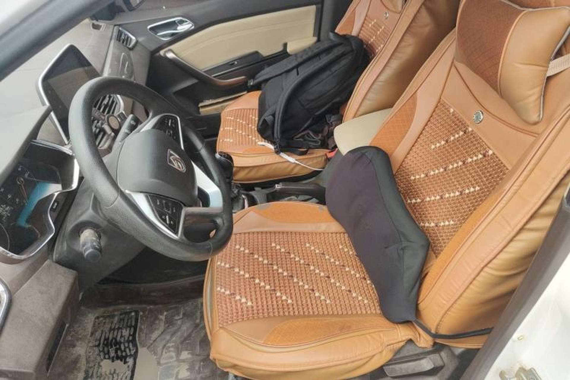 Used Baojun 310W 2017 1.5L Manual Fashion Model China V Left Front Seat