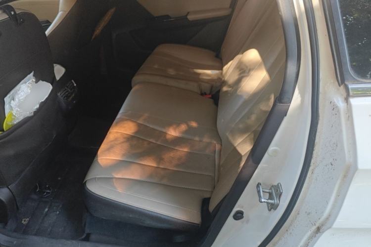 Used Baojun 310W 2017 1.5L Manual Fashion Edition China VI Left Rear Seat