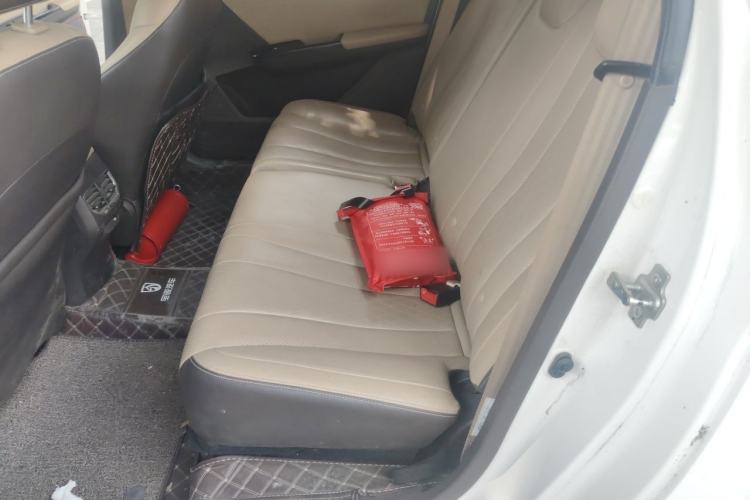 Used Baojun 310W 2017 1.5L Manual Fashion Edition China VI Left Rear Seat