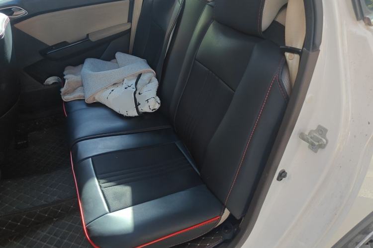 Used Baojun 310W 2017 1.5L Manual Comfort Version China V Left Rear Seat