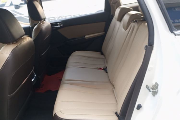 Used Baojun 310W 2017 1.5L Manual Fashion Model China V Left Rear Seat