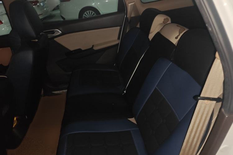 Used Baojun 310W 2017 1.5L Manual Comfort Version China V Left Rear Seat