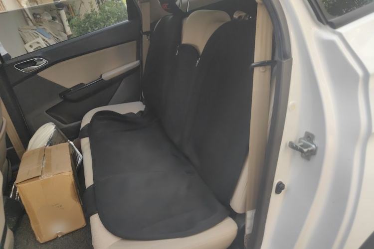 Used Baojun 310W 2017 1.5L Manual Comfort Version China V Left Rear Seat