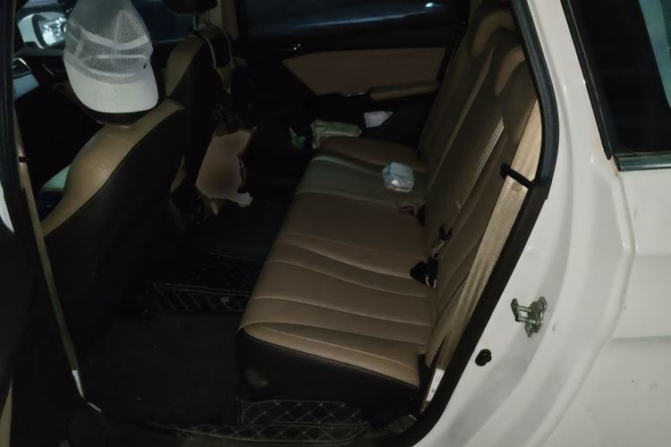 Used Baojun 310W 2017 1.5L Manual Fashion Model China V Left Rear Seat