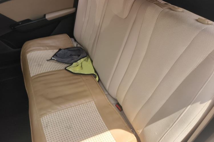 Used Baojun 310W 2017 1.5L Manual Comfort Version China V Left Rear Seat
