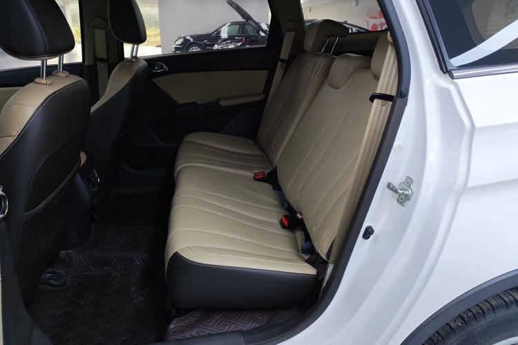 Used Baojun 310W 2017 1.5L Manual Fashion Edition China VI Left Rear Seat