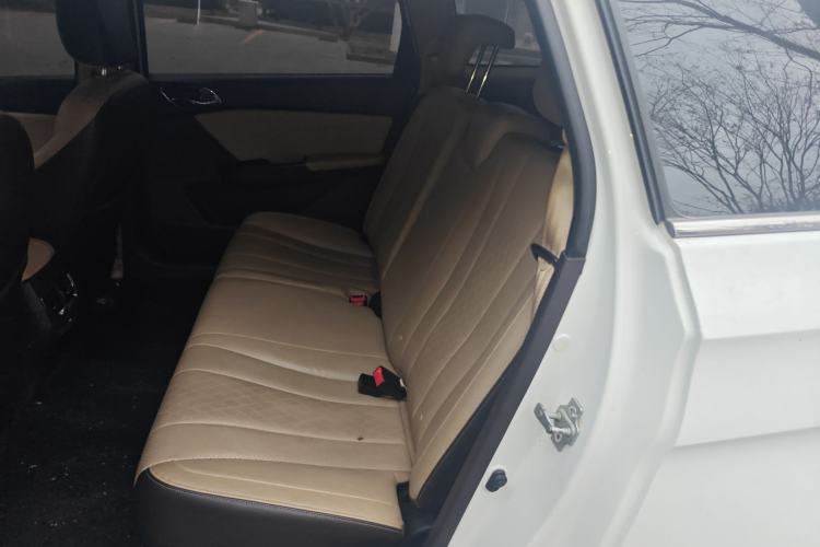 Used Baojun 310W 2017 1.5L Manual Fashion Model China V Left Rear Seat