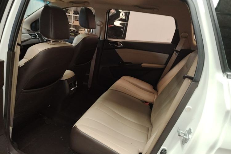 Used Baojun 310W 2017 1.5L Manual Luxury Edition China V Left Rear Seat