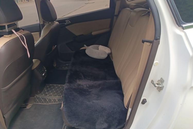 Used Baojun 310W 2017 1.5L Manual Fashion Model China V Left Rear Seat