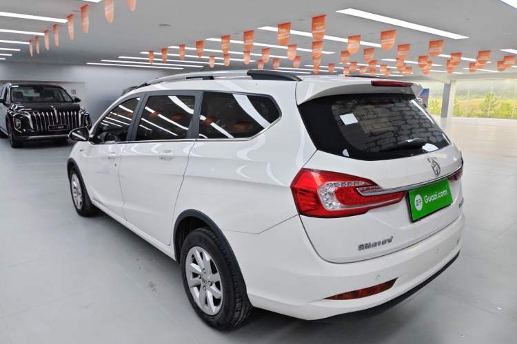Used Baojun 310W 2017 1.5L Manual Fashion Edition China VI Left Side
