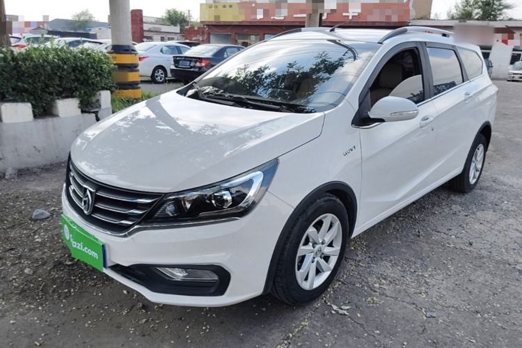 Baojun 310W 2017 1.5L Manual Fashion Model China V d’occasion Guazi used car, China used car export, Used car for sale, Used cars, Cheapest cars for sale