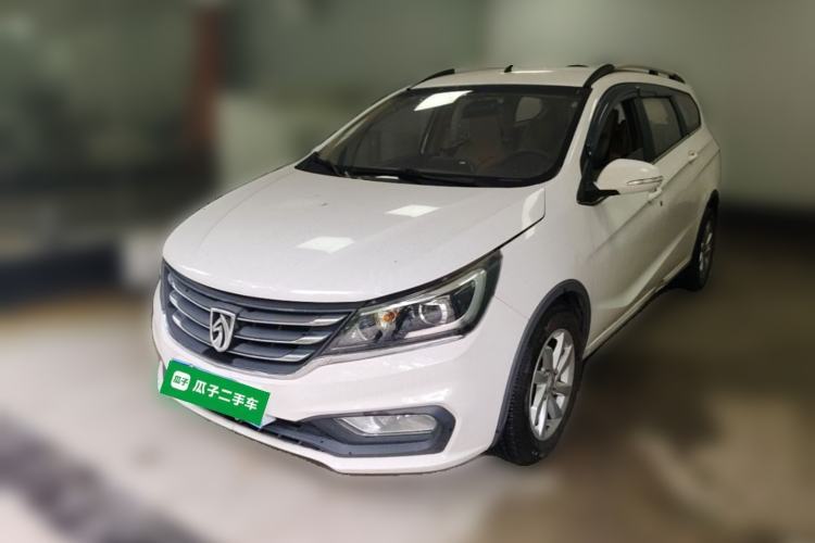 Used Baojun 310W 2017 1.5L Manual Fashion Model China V Guazi used car, China used car export, Used car for sale, Used  cars, Cheapest cars for sale