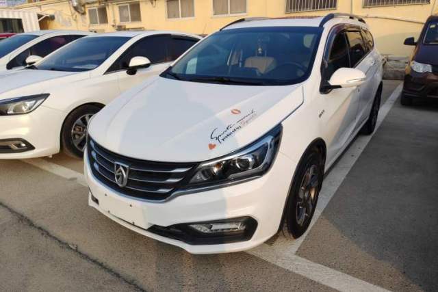 Used Baojun 310W 2017 1.5L Manual Luxury Edition China V
